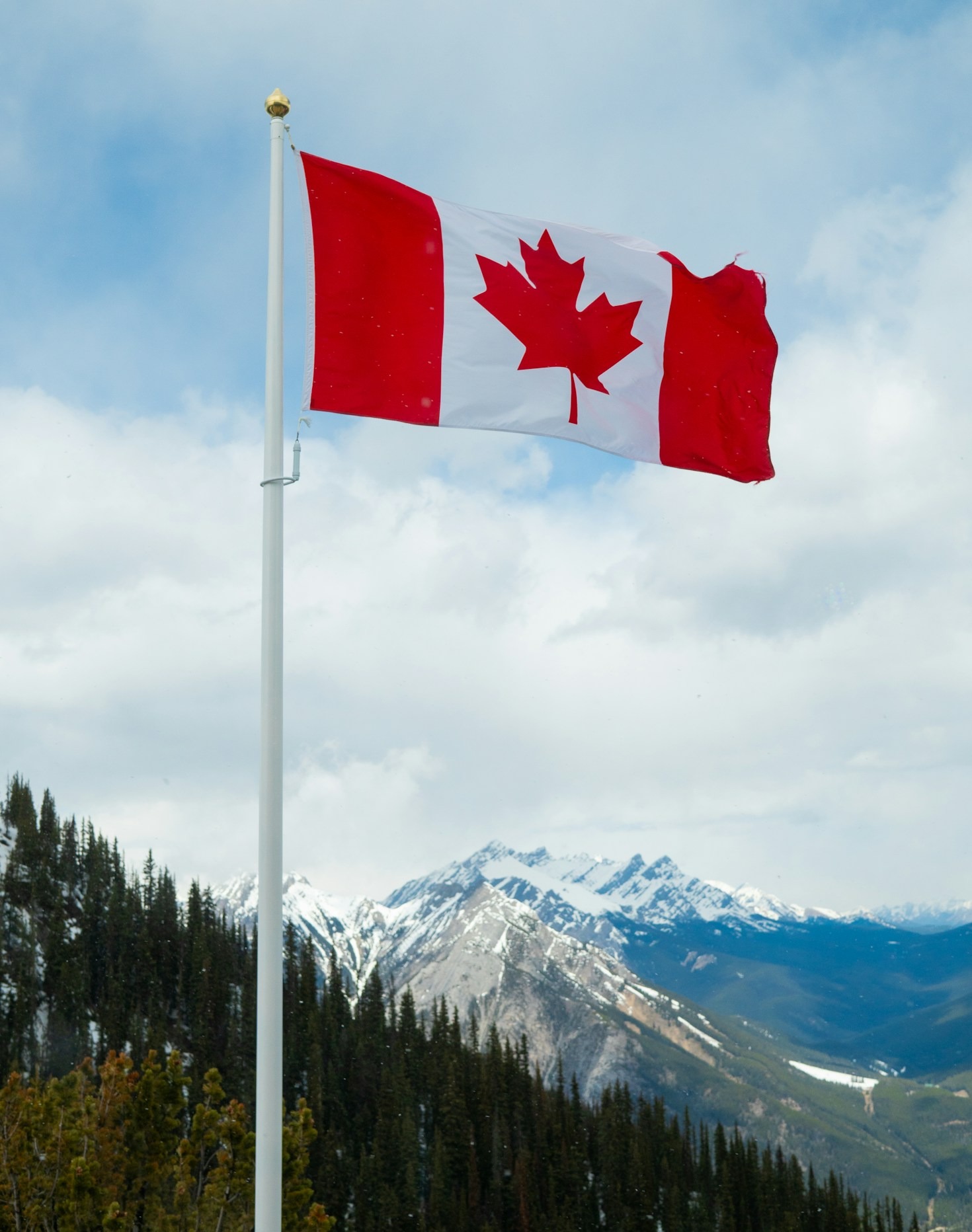 The Ultimate Guide to Work Permits in Canada